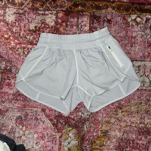 LuLuLemon grey/whiteish shorts